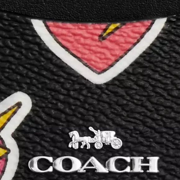 Coach Slim Id Card Case With Heart Bolt Print nwt in packaging - Picture 2 of 4